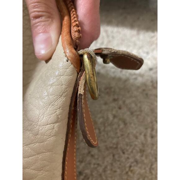 DOONEY & BOURKE MEDIUM IVORY PEBBLED LEATHER HANDBAG (ASIS) - Picture 15 of 16